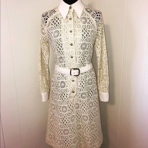Vintage 1970’s Pretaporte’ off white lace dress